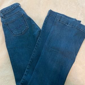 Kimes Ranch Womens Lola Jeans. Size 0/34